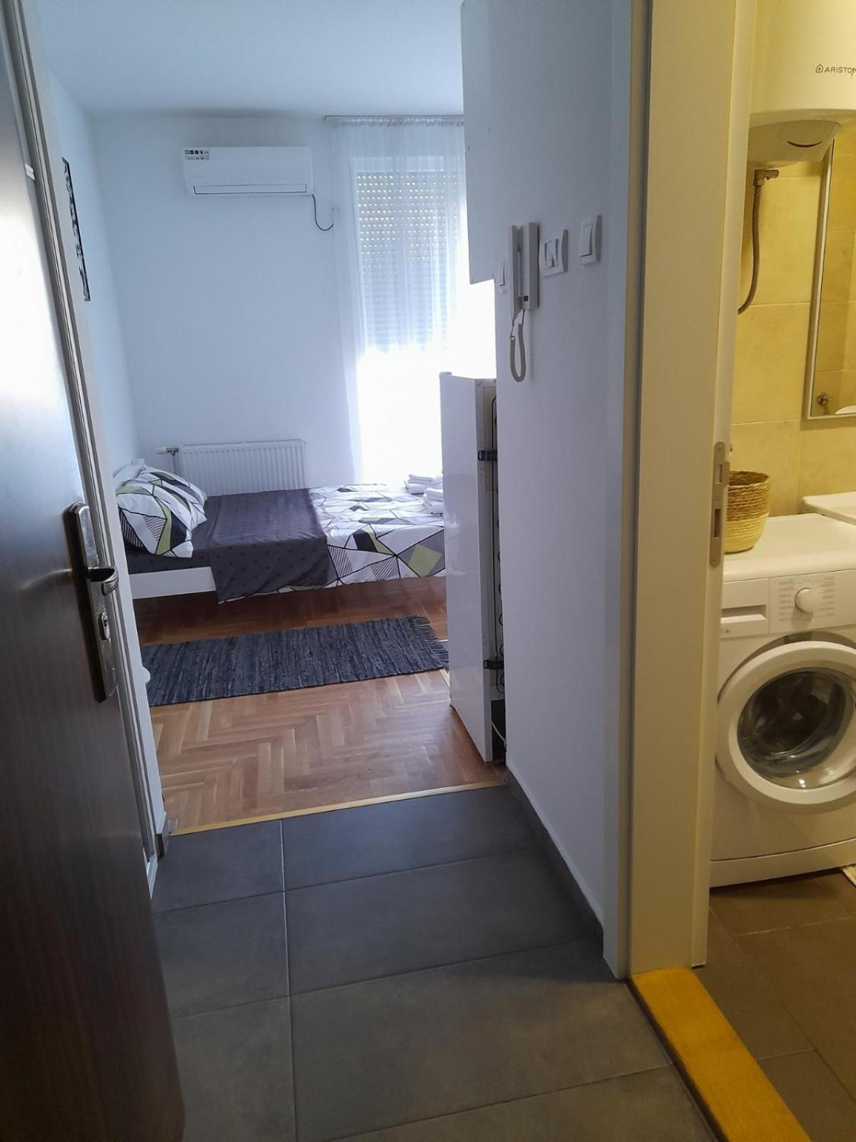 Nikola Ns Apartment Novi Sad Exterior foto
